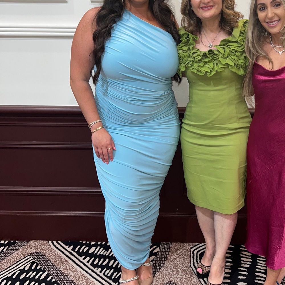 Norma Kamali Diana Dress